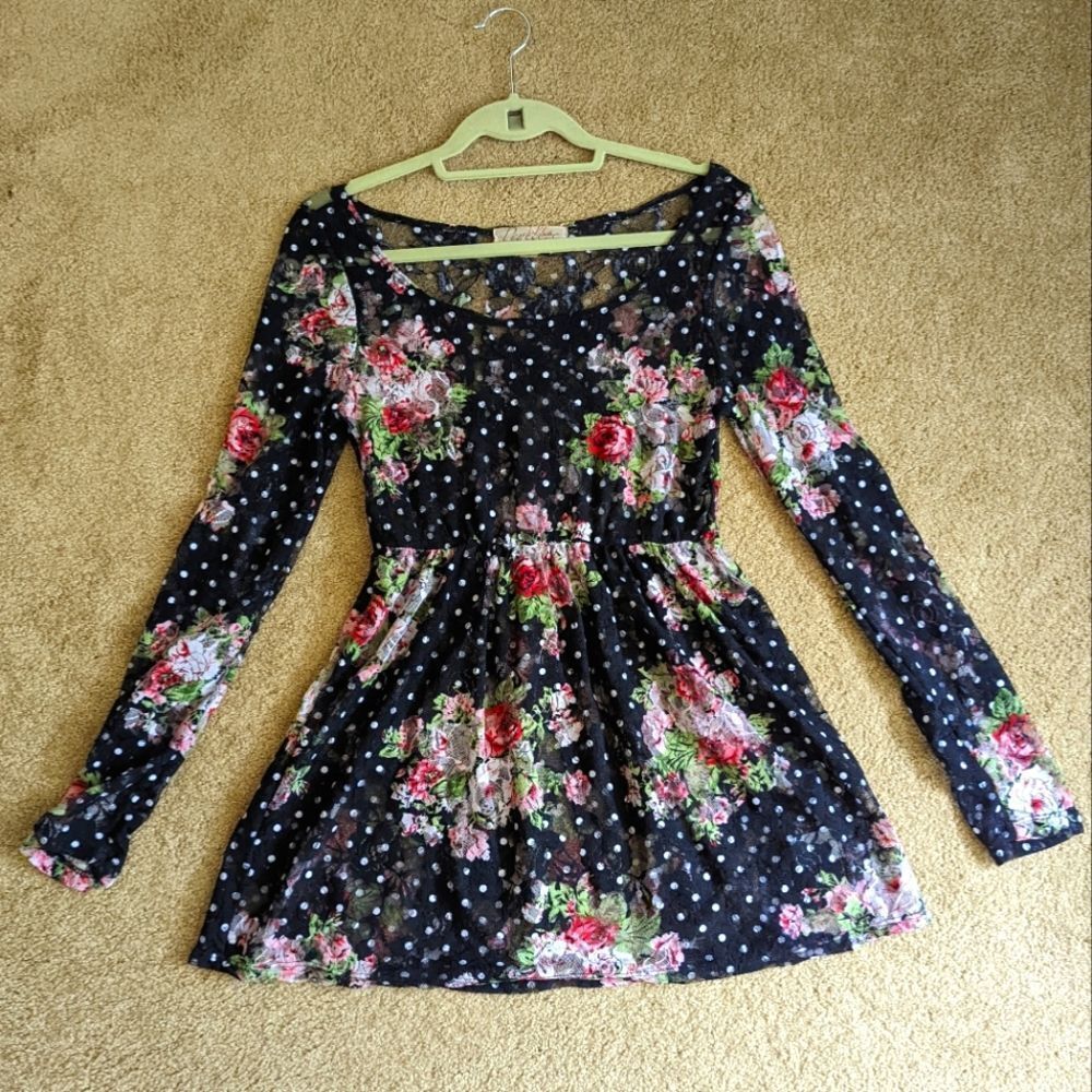 Floral lace mesh blouse size L